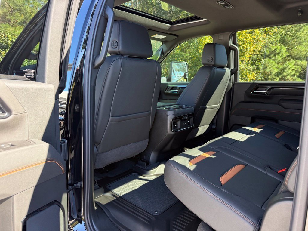 2026 GMC Sierra 2500HD AT4 - Photo 22