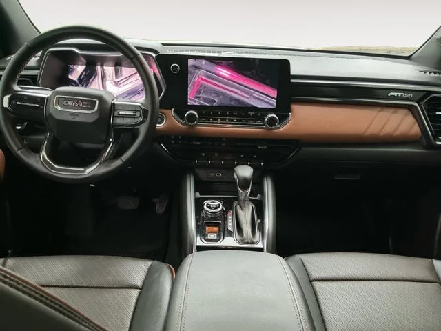 Used 2025 Summit White Gmc AT4 image 10