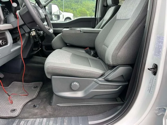 New 2026 Oxford White Ford F-350® XLT image 23
