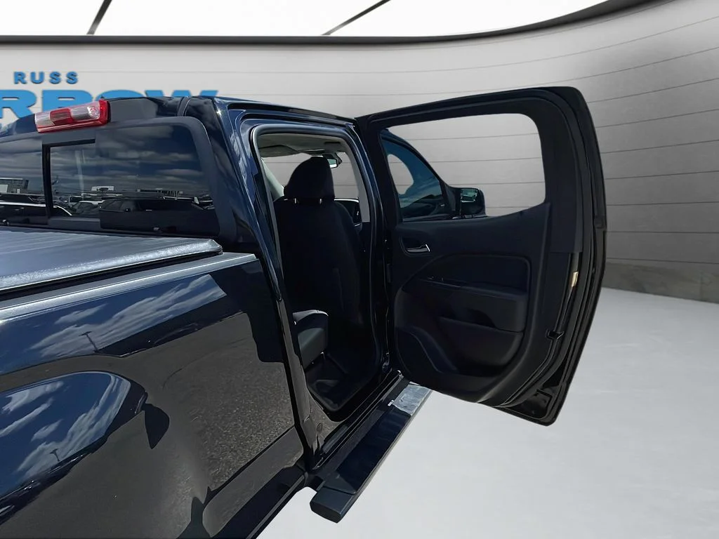 Used 2021 Black GMC AT4 w/Cloth image 41