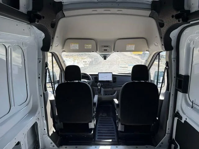 New 2026 Oxford White Ford Cargo Van image 27