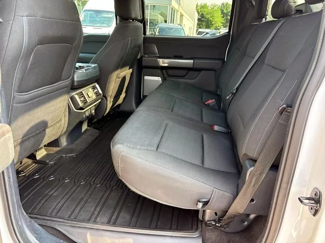 Used 2021 Oxford White Ford XLT image 13