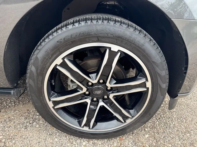 Used 2021 Gray Ford Limited image 14