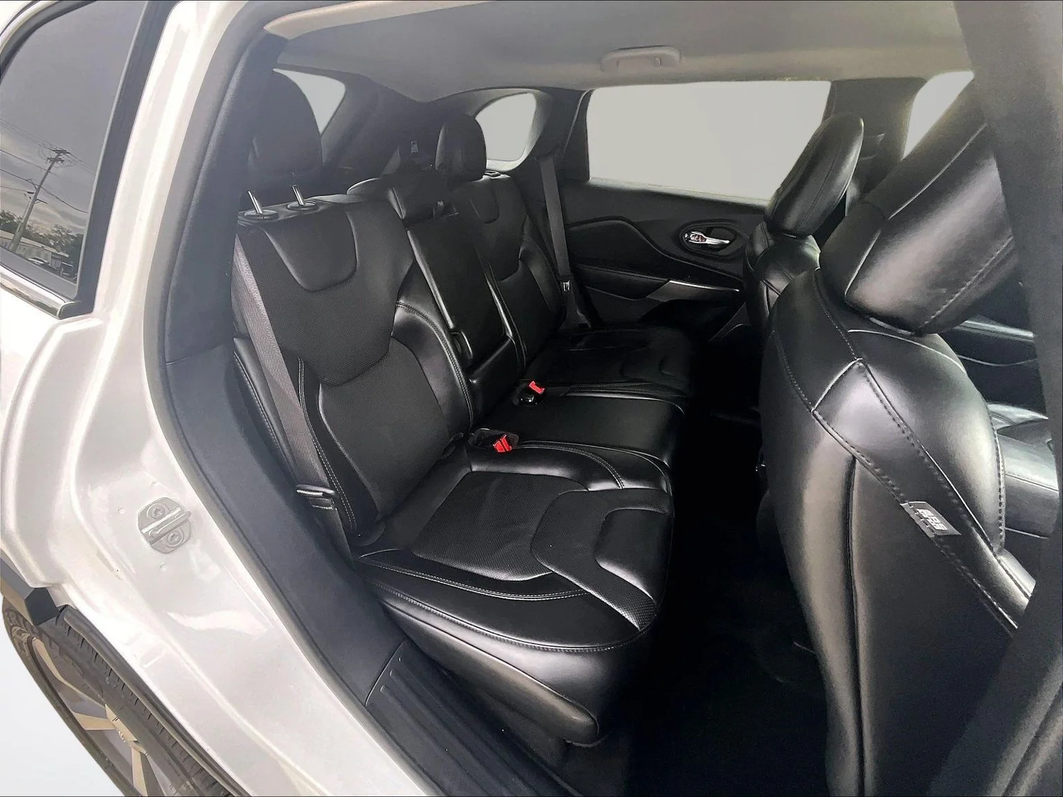 Used 2020 White Jeep Limited image 27