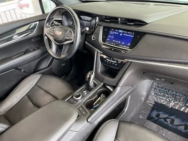Used 2020 Crystal White Tricoat Cadillac Premium Luxury FWD image 61
