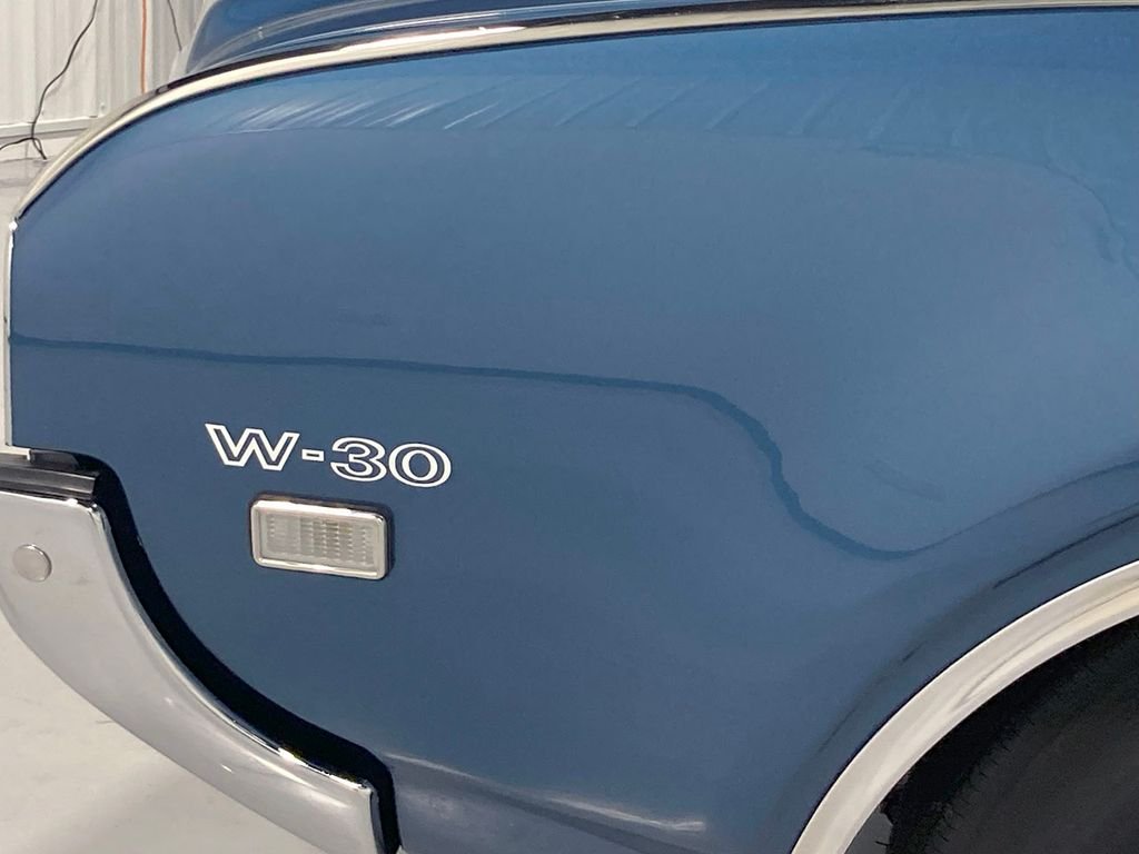 Used 1969  Oldsmobile  image 15