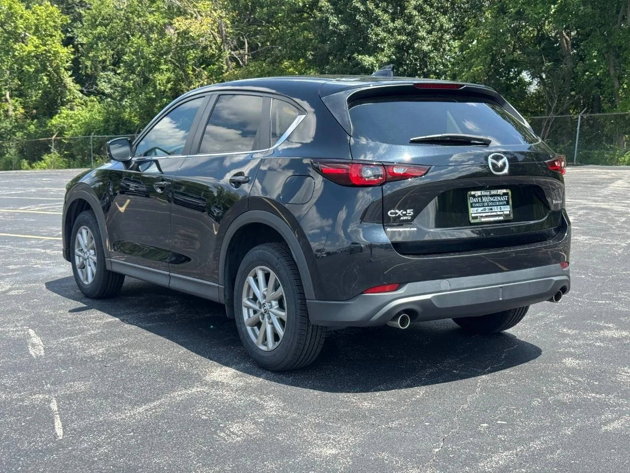 Used 2022 Jet Black Mica Mazda 2.5 S Preferred image 7