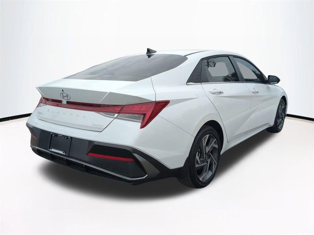 New 2026 White Hyundai Limited image 5