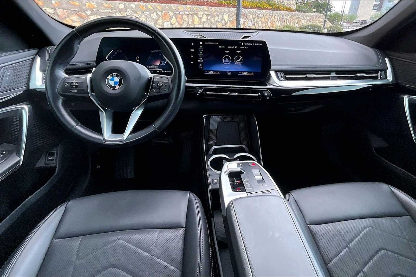 Used 2023 Alpine White BMW xDrive28i image 14