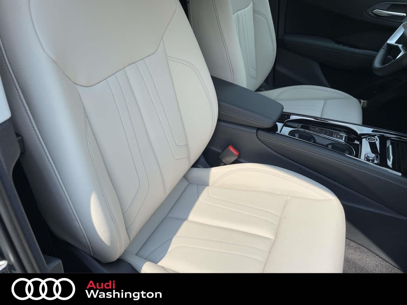 New 2026 V6V6/Green Audi S line image 24