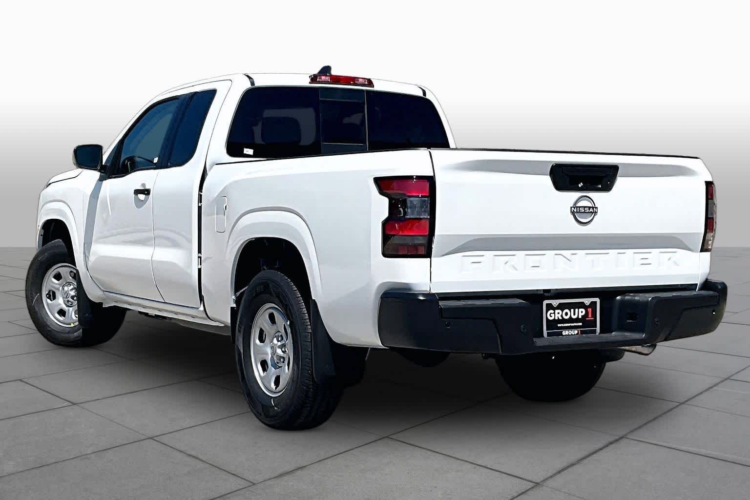 New 2026 QAK/GLACIER WH Nissan S image 7
