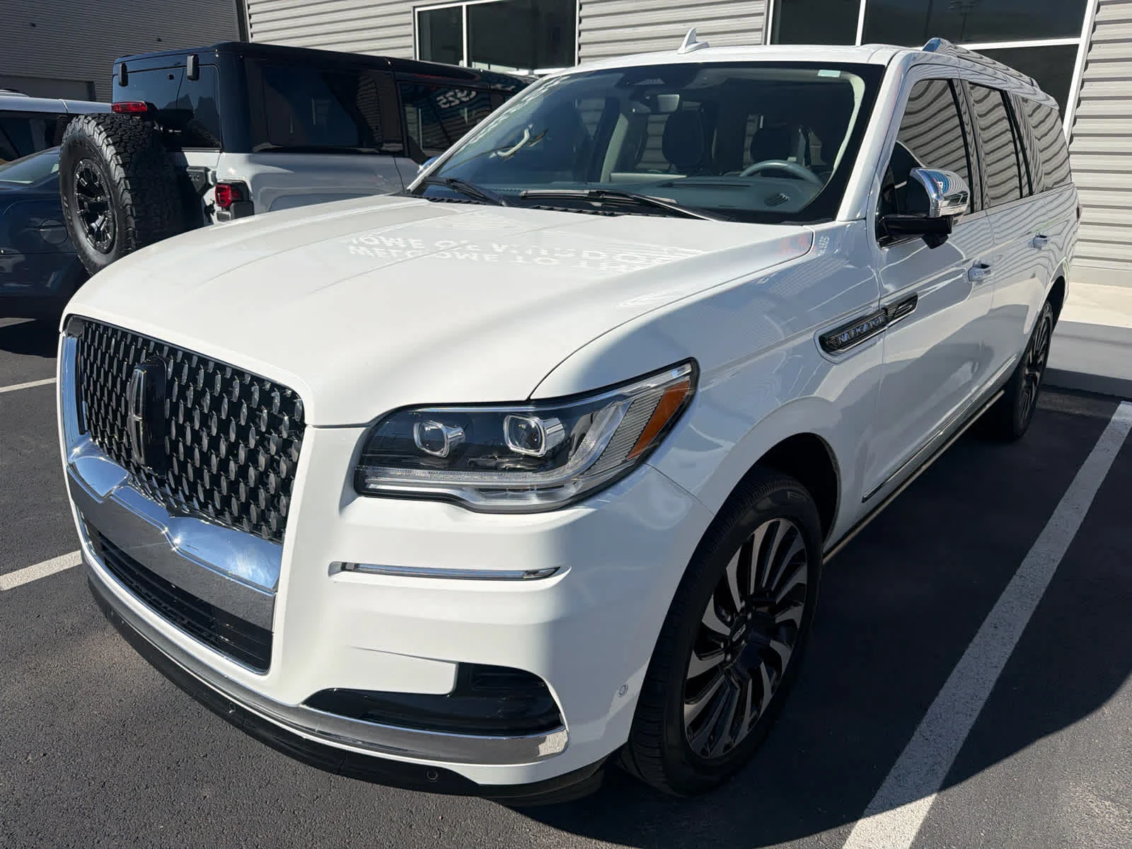 2023 Lincoln Navigator