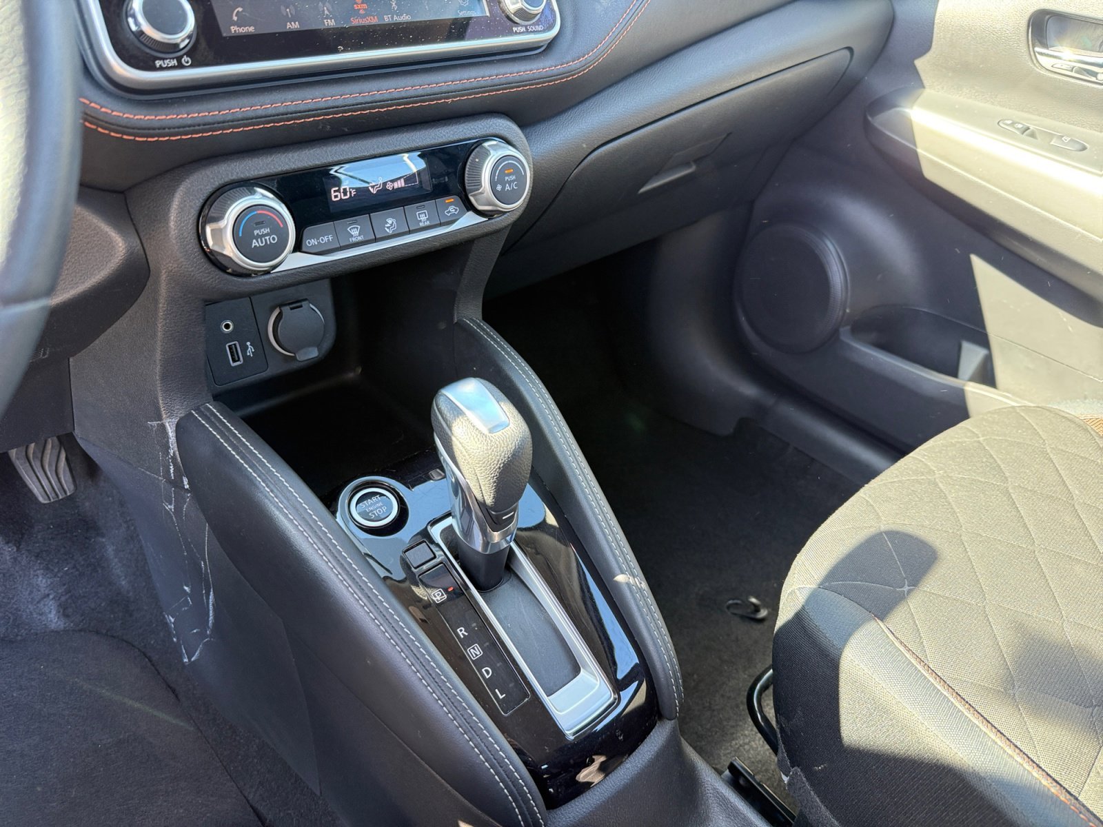 Used 2019 Deep Blue Pearl Nissan SR image 13
