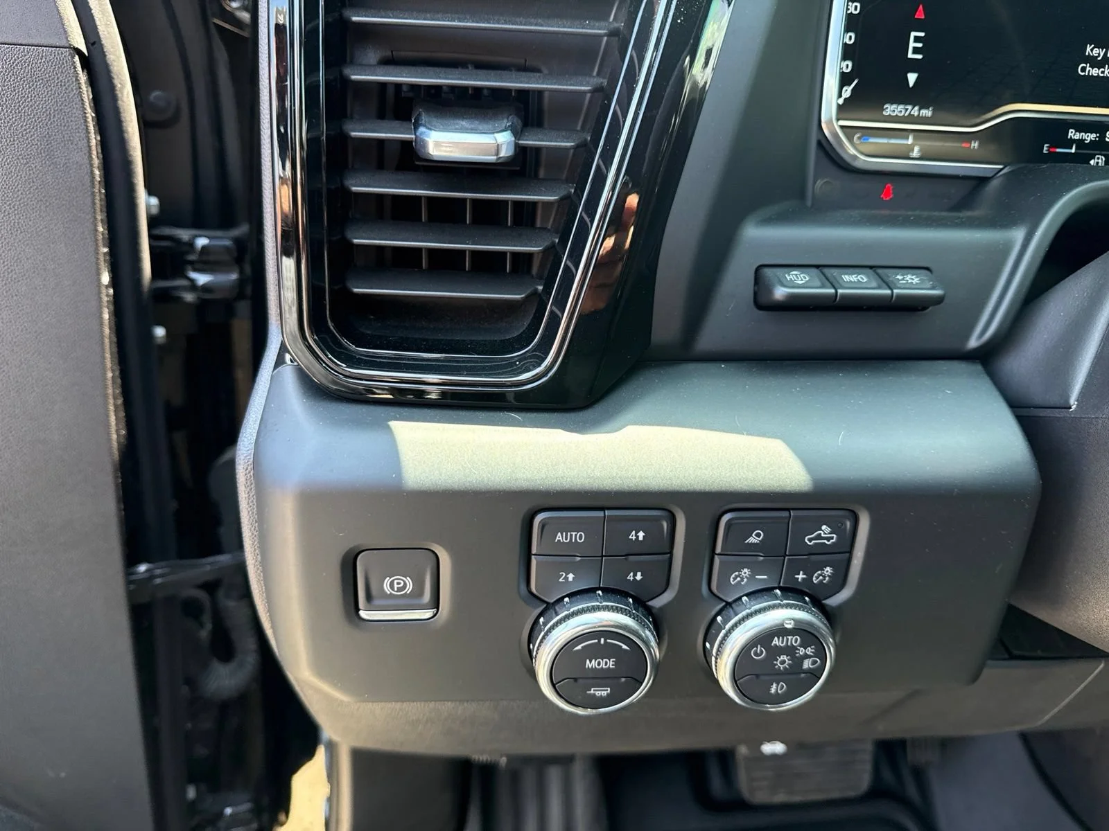 Used 2024 Onyx Black GMC AT4X image 22