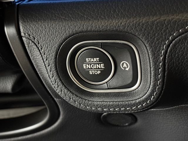 New 2026 MANUFAKTUR Silicon Grey Mercedes-Benz GLE 450 image 34