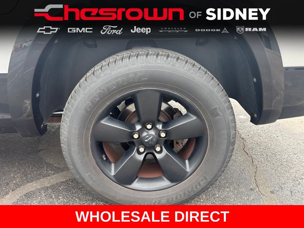 Used 2015 Bright Silver Clearcoat Metallic Ram Outdoorsman image 10
