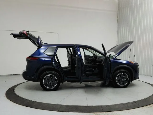 Used 2025 Blue Nissan SV image 16