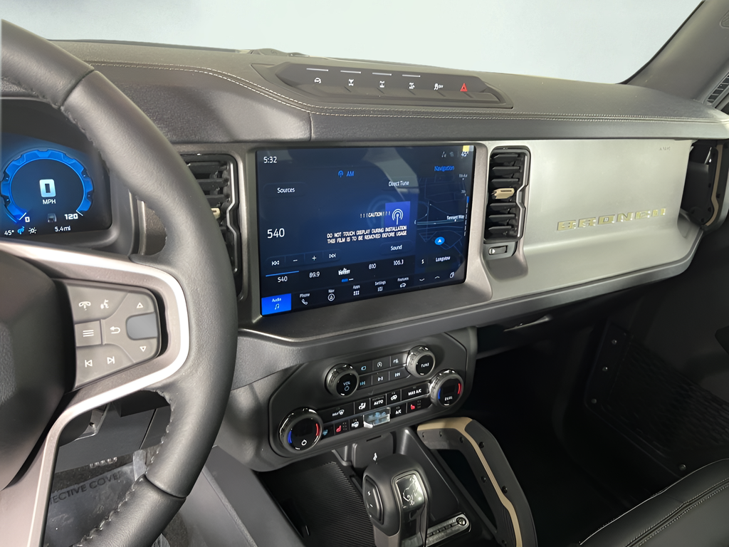 New 2025 Carbonized Gray Metallic Ford Badlands® image 18