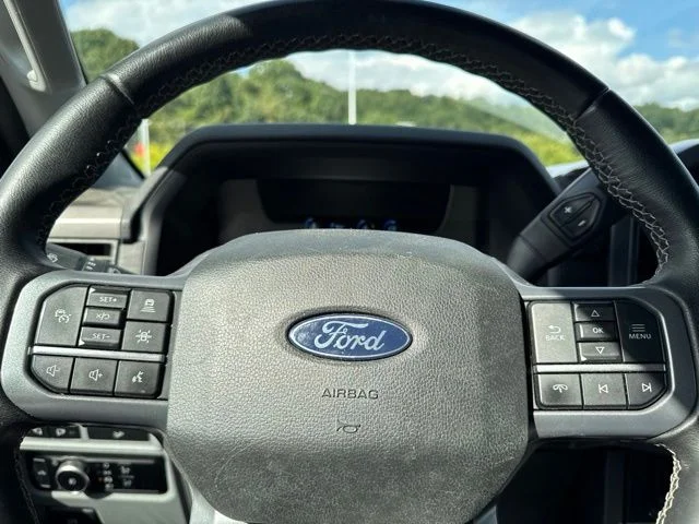 Used 2024 Blue Ford XLT image 24