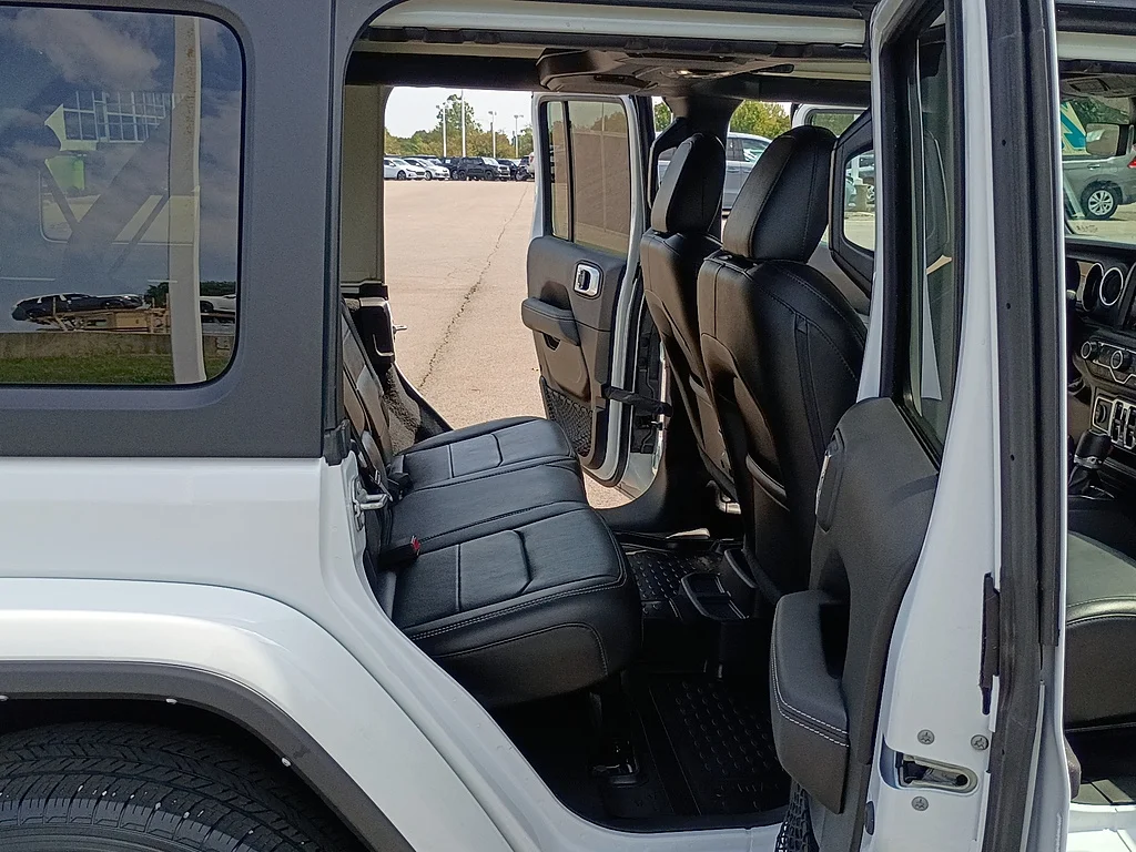 Used 2023 Bright White Clear Coat Jeep Sahara image 15