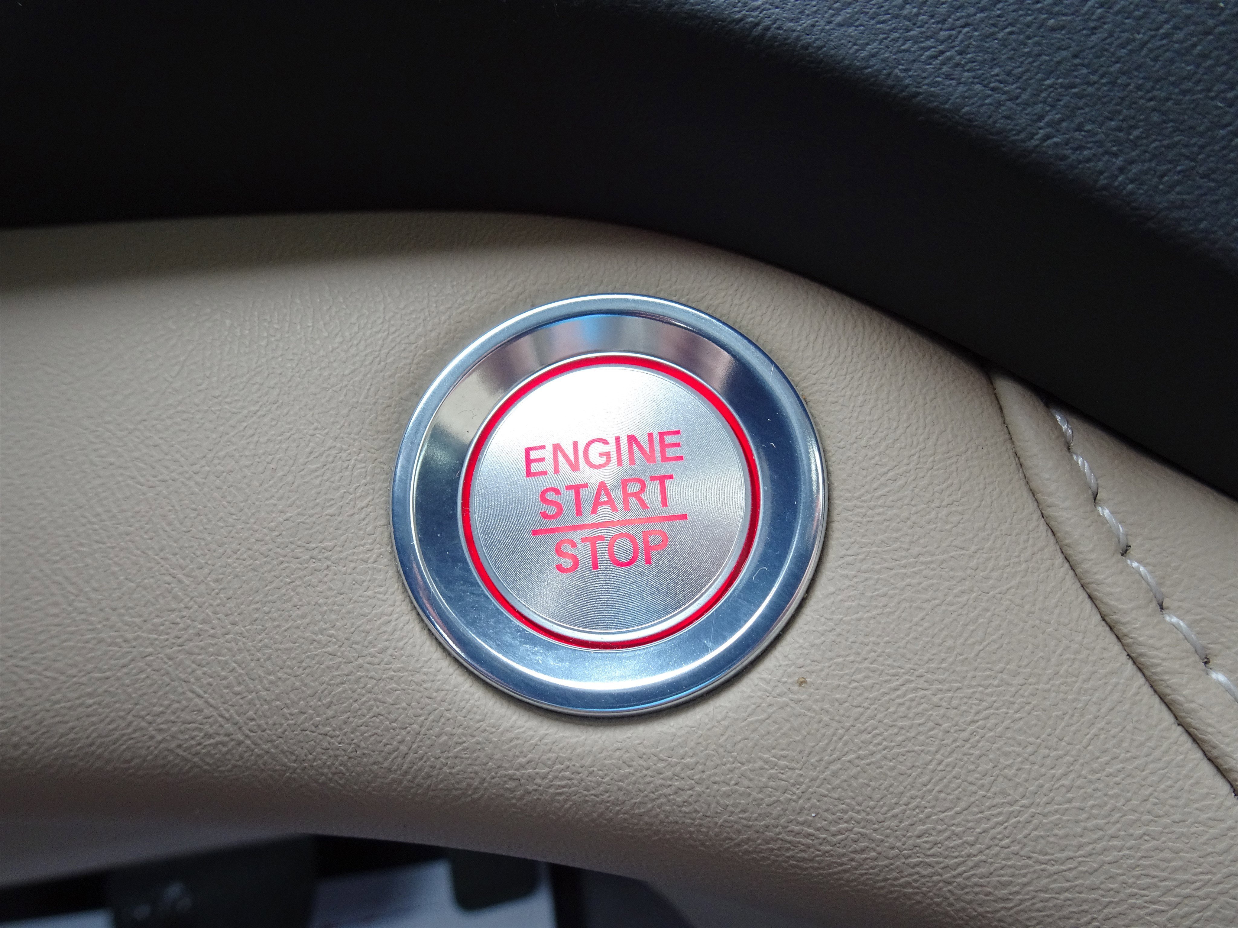 Used 2024 Platinum White Pearl Acura w/Technology Package image 20
