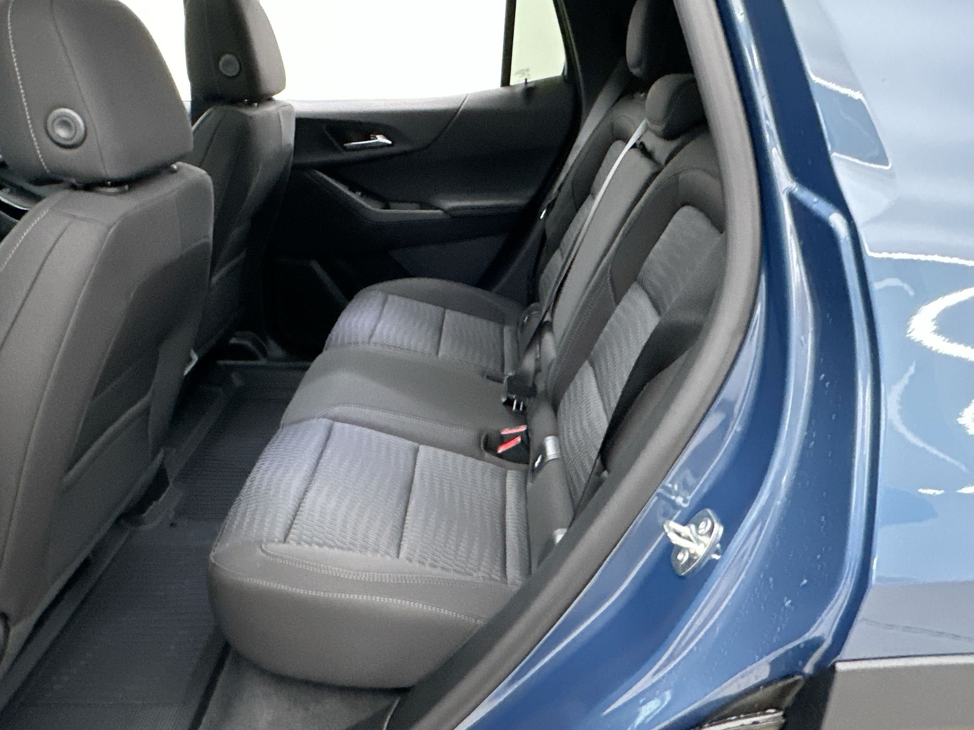 2027 Chevrolet Equinox LT - Photo 77