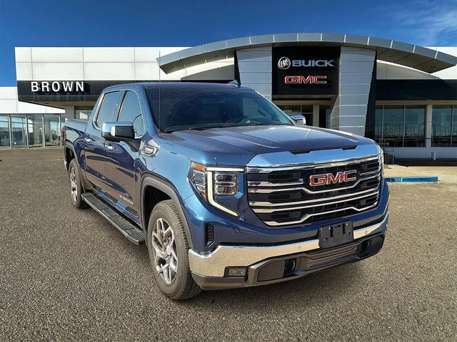 Pre-Owned 2022 GMC Sierra 1500 SLT Four Wheel Drive Crew Cab