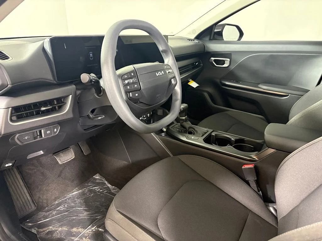 New 2026 Deep Sea Blue Kia LXS image 22