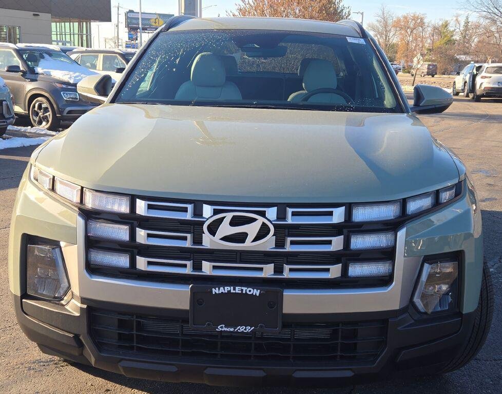 New 2026 Green Hyundai SEL AWD image 4