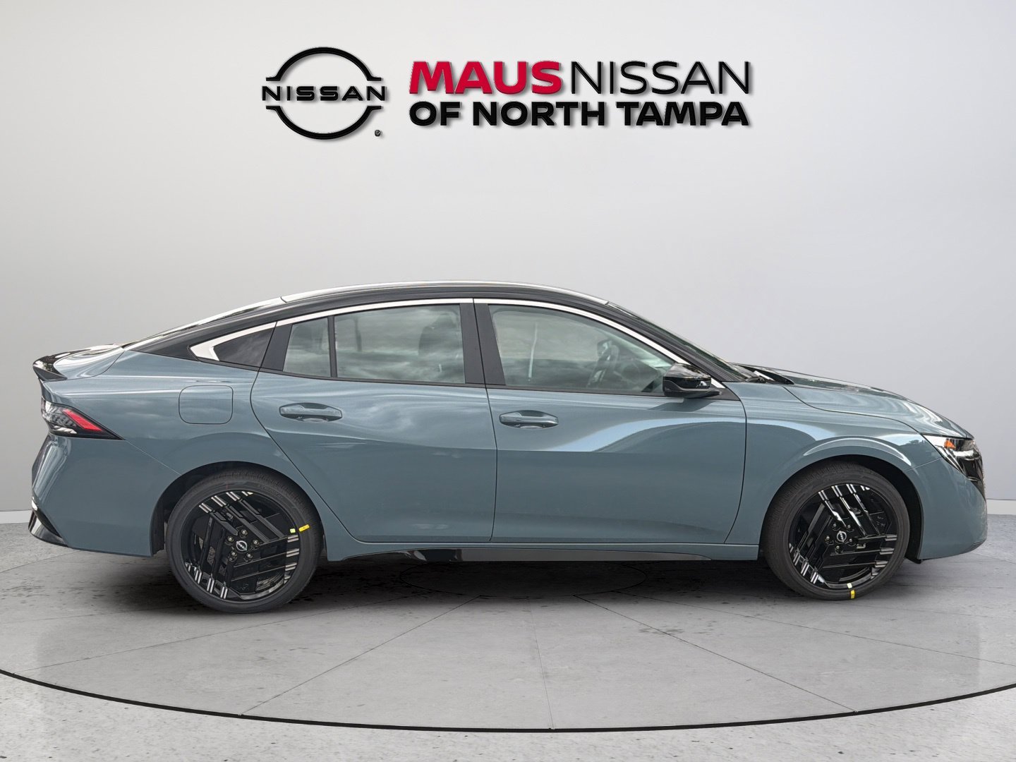 New 2027 Gray Nissan SR image 13