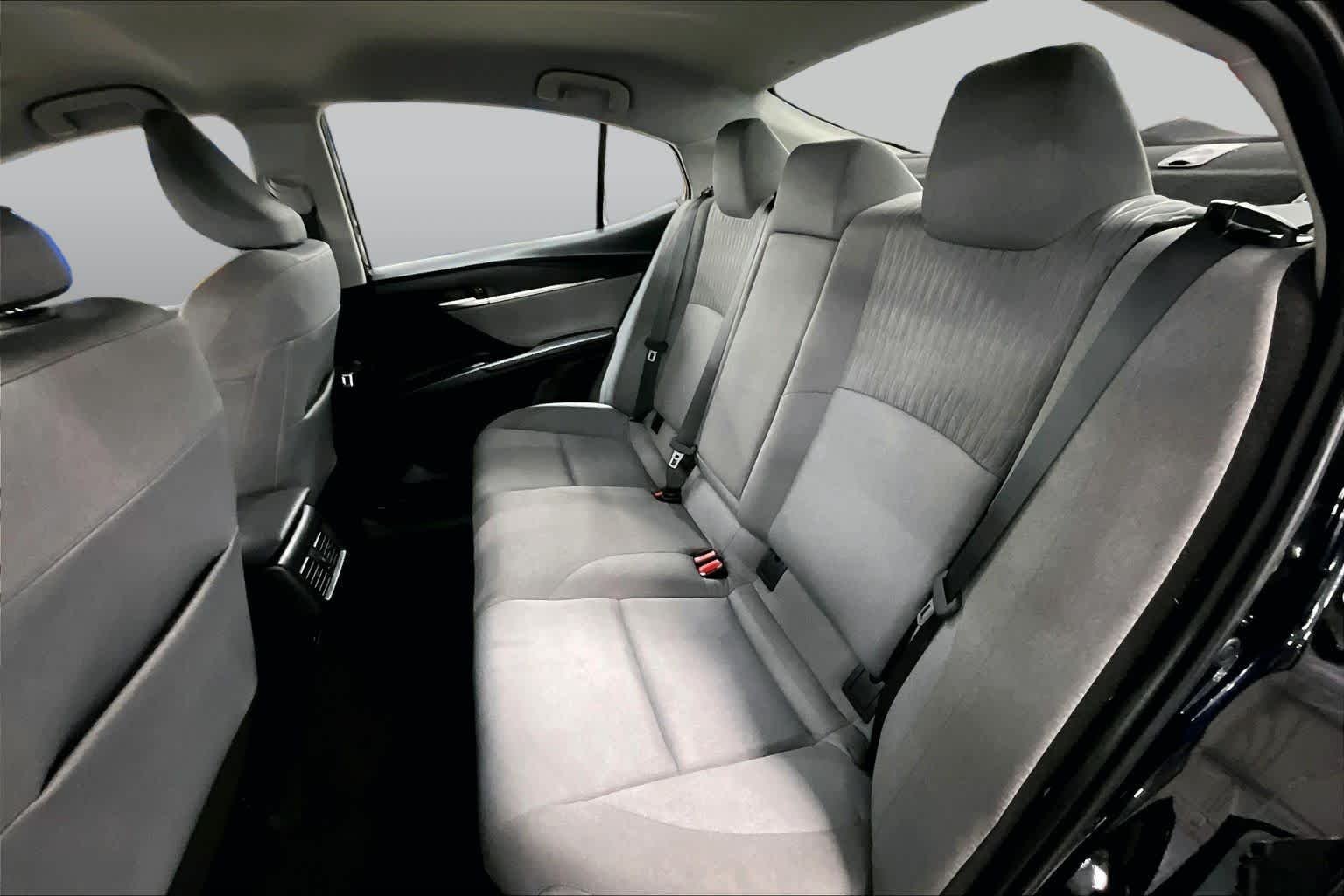 Used 2025 Midnight Black Metallic Toyota LE image 20