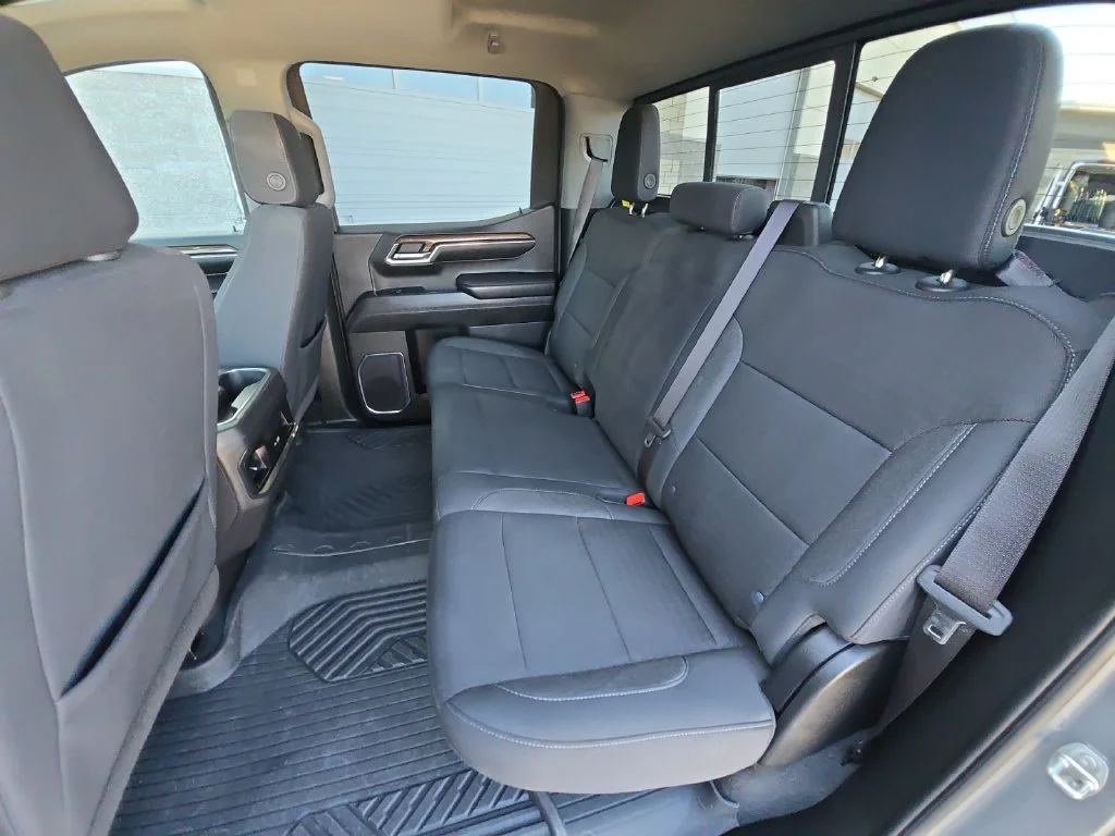 Used 2024 Sterling Gray Metallic Chevrolet LT Trail Boss image 28