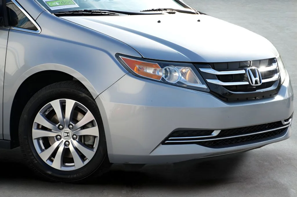 Used 2016 Silver Honda EX-L image 3
