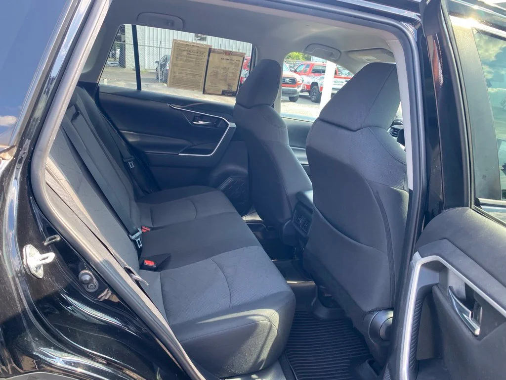Used 2021 Black Toyota XLE image 16