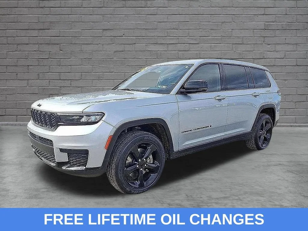 Used 2021 Silver Zynith Jeep Altitude image 8