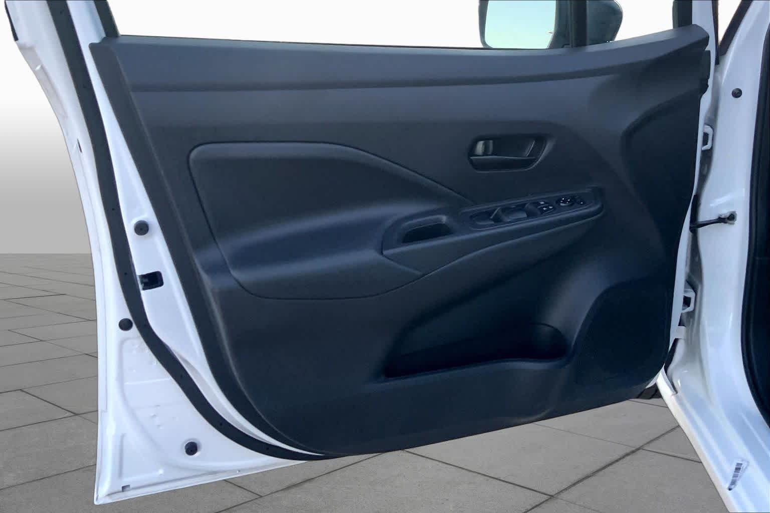 Used 2025 Fresh Powder Nissan S image 21