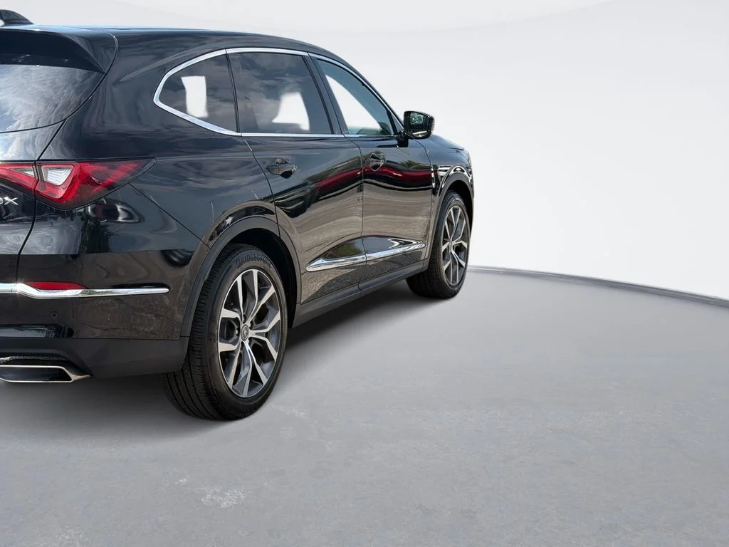 Used 2023  Acura Technology image 5