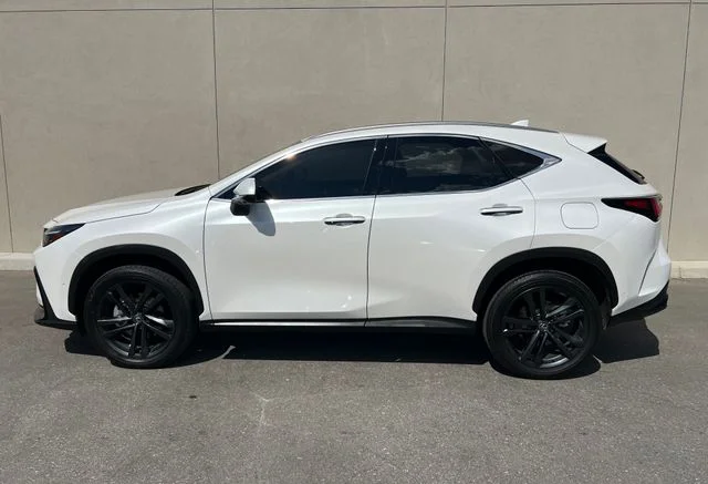 Certified Used 2025 Eminent White Pearl Lexus 450h+ Luxury image 4