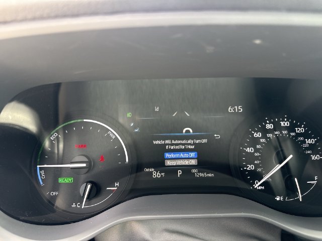 2025 Toyota Sienna XLE - Photo 15