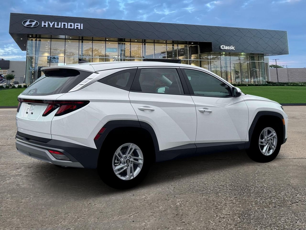 New 2026 Serenity White Pearl Hyundai SE image 8
