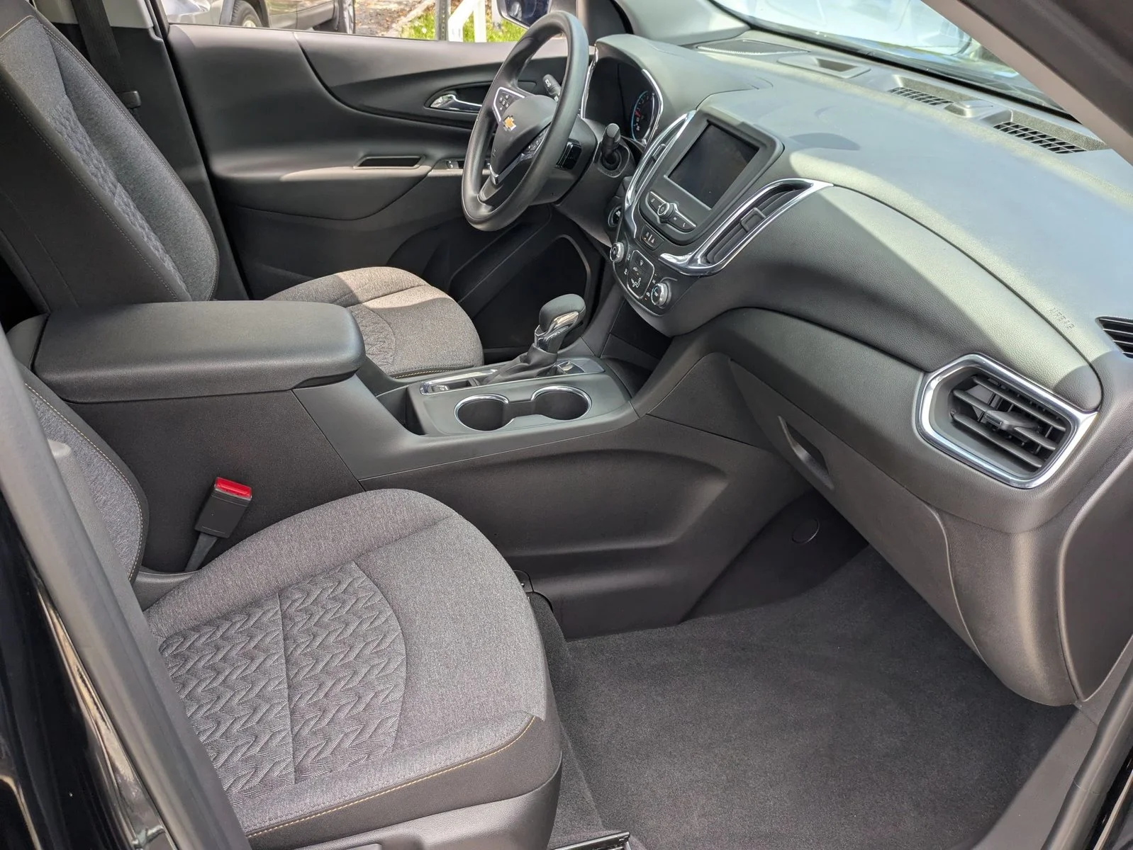 Used 2023 Mosaic Black Metallic Chevrolet LT image 18