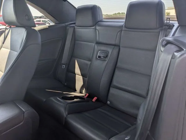 Used 2014 Silver Volkswagen Komfort Edition image 12