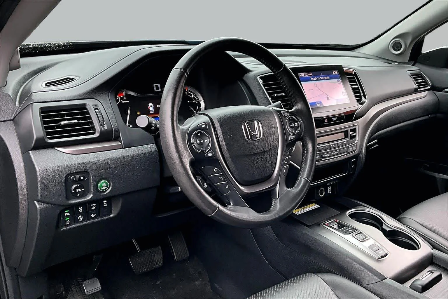 Certified Used 2023 Crystal Black Pearl Honda RTL-E image 18