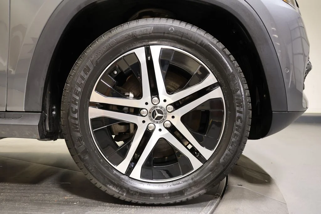 Certified Used 2023 Gray Mercedes-Benz GLS 450 image 14