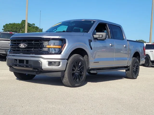 Used 2024 Silver Ford XLT image 35