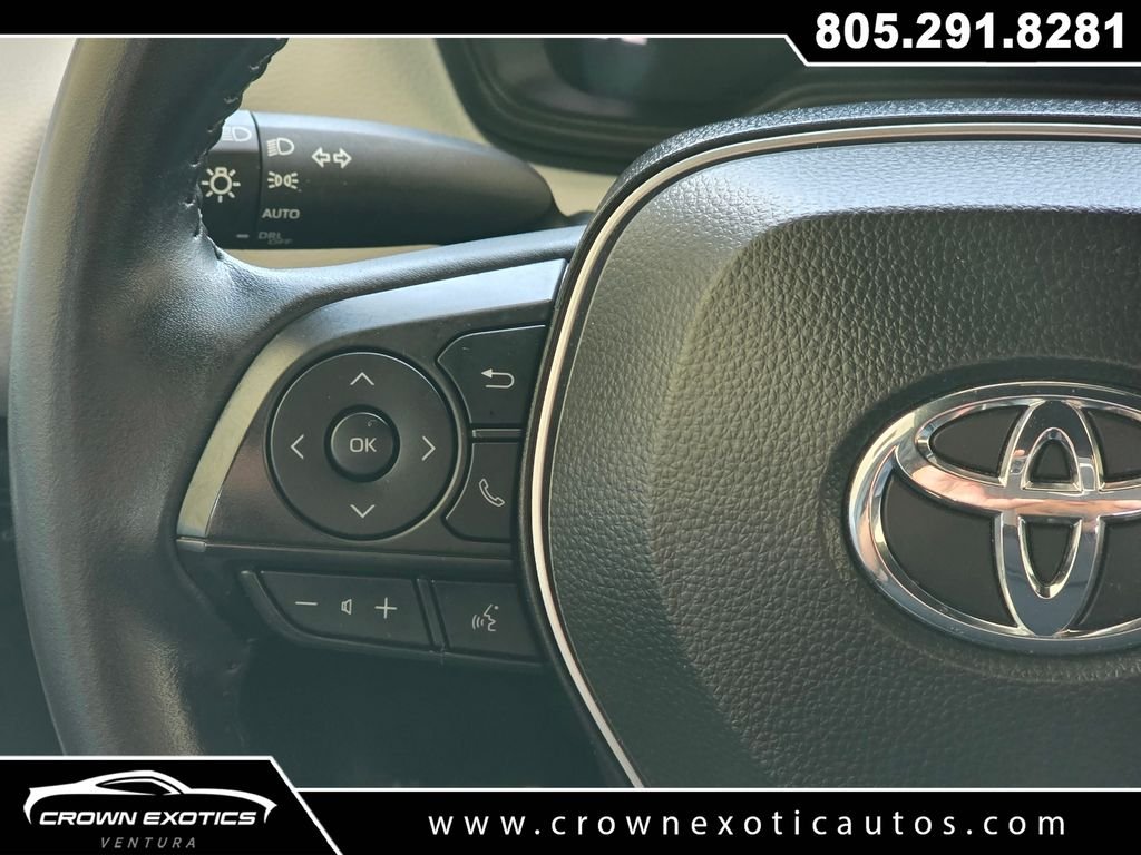 Used 2025 White Toyota FX image 29
