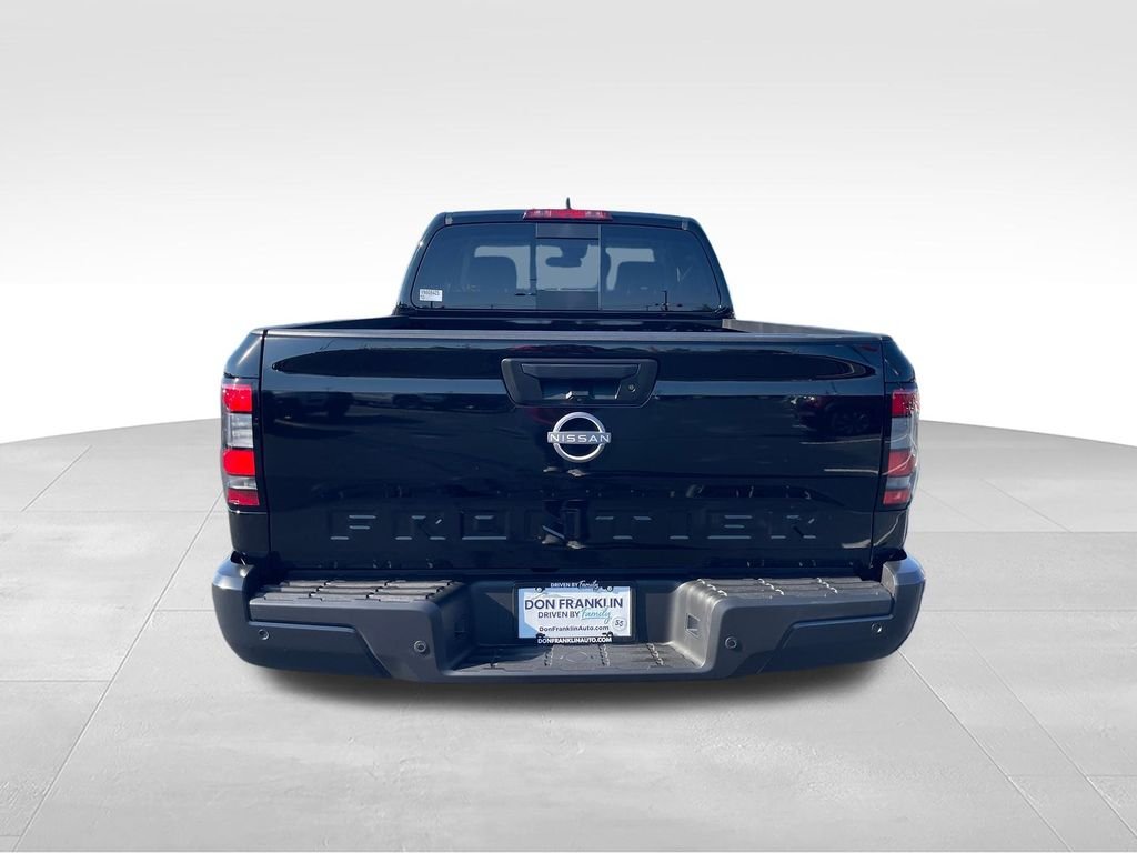 New 2027 Black Nissan S image 4