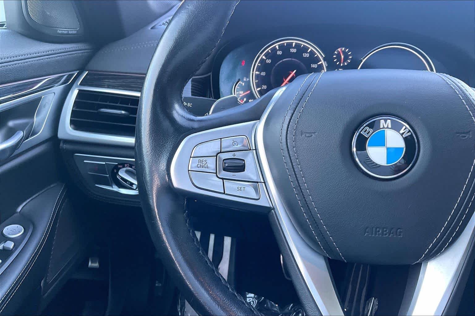 Used 2019 Mineral White Metallic BMW 750i xDrive image 23