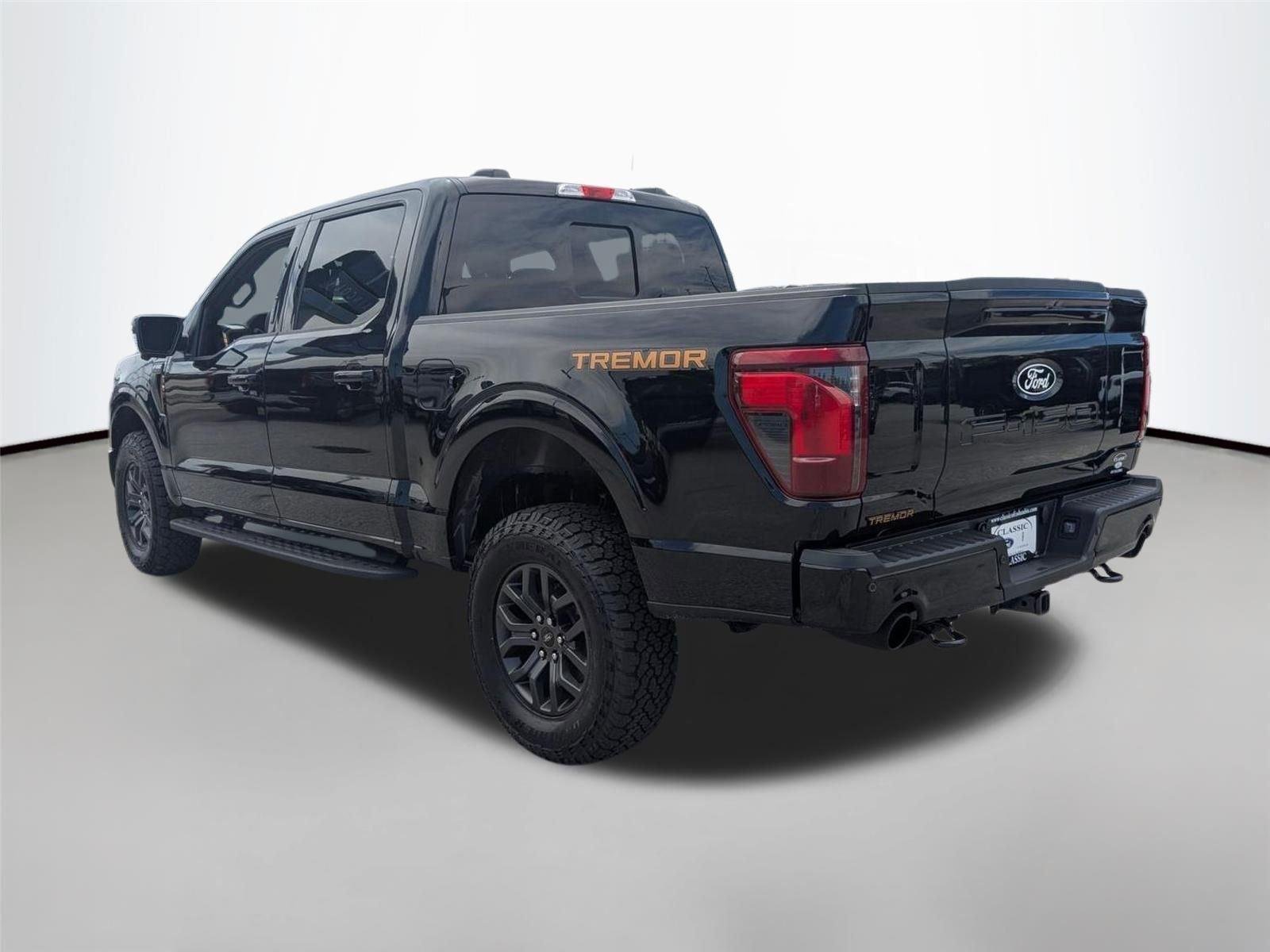 New 2026 Agate Black Metallic Ford Tremor® image 7