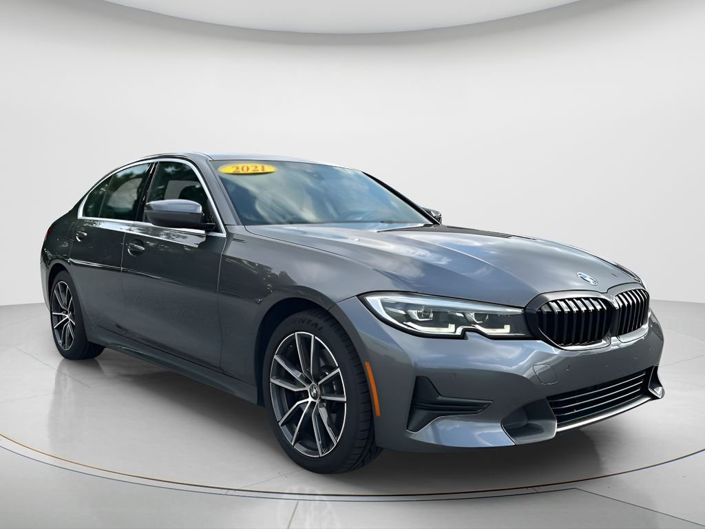 Used 2021 Gray BMW 330i xDrive image 3